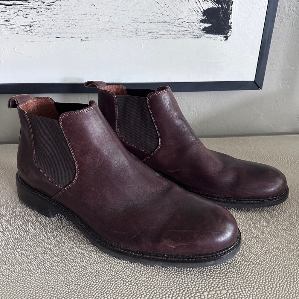 Johnston & Murphy Brown Leather Chelsea Boots